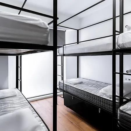 Hostel Housingleon - Turistico Nama León