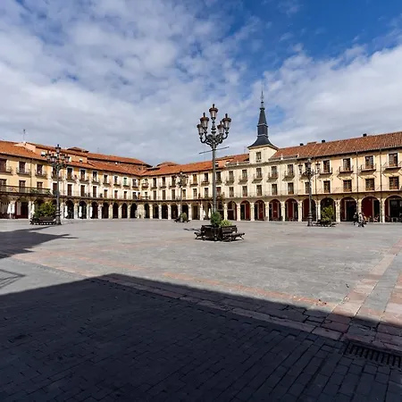 Housingleón - Turístico Nama * León