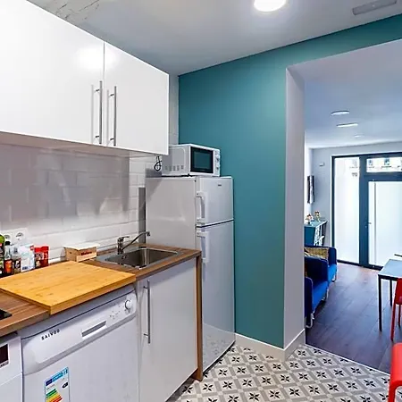 Hostel Housingleon - Turistico Nama *